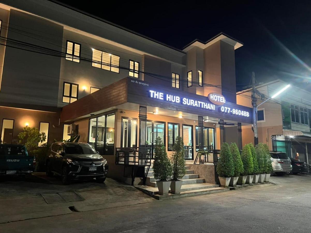 The Hub Suratthanl Surat Thani Bagian luar foto